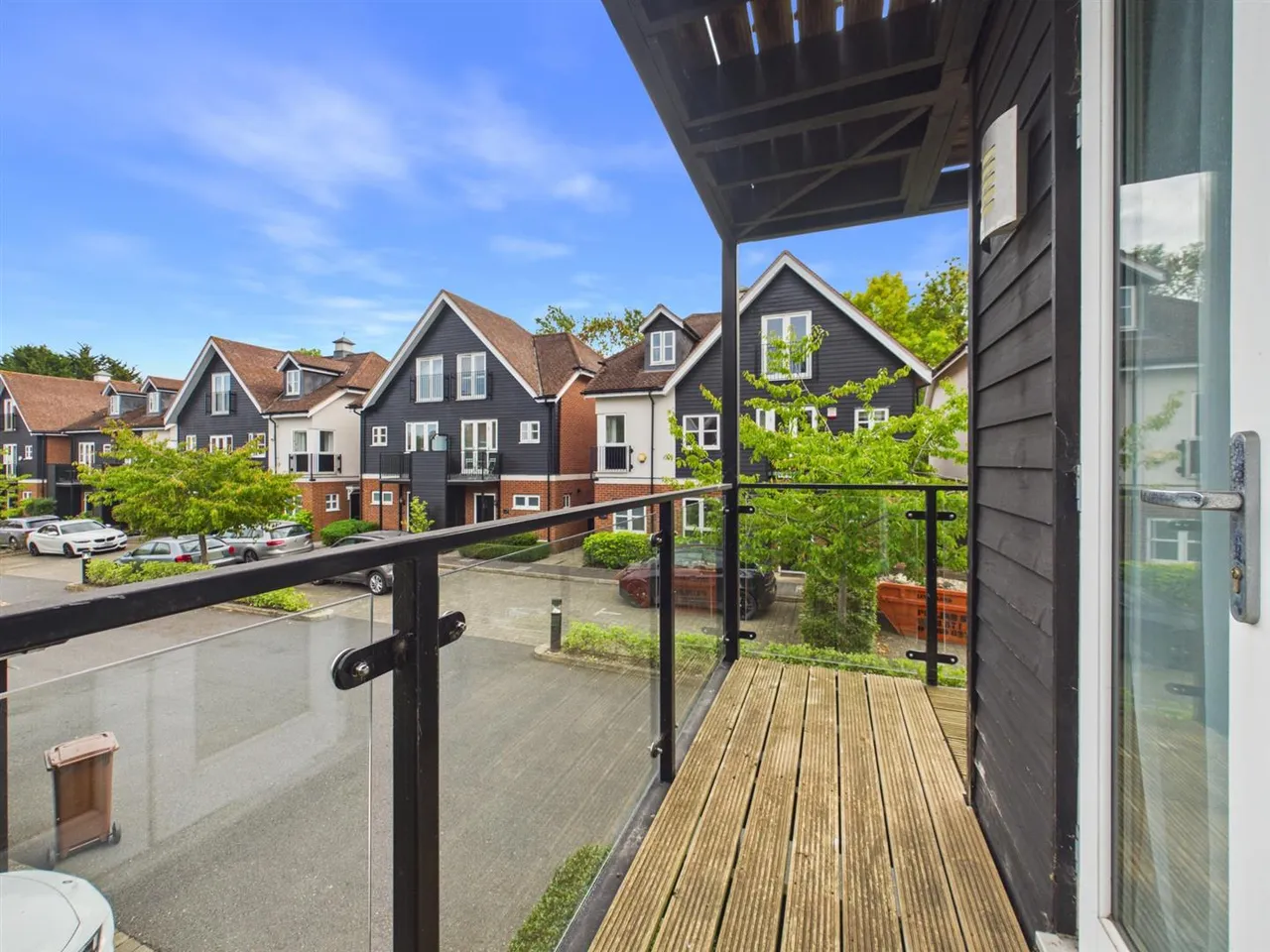 Mill Drive, Ruislip, HA4, photo 11
