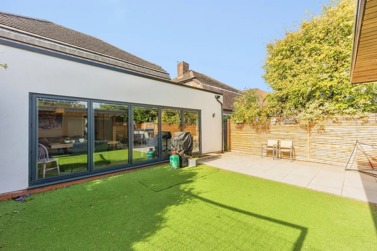 Kirkby Avenue, Sale, M33, photo 26