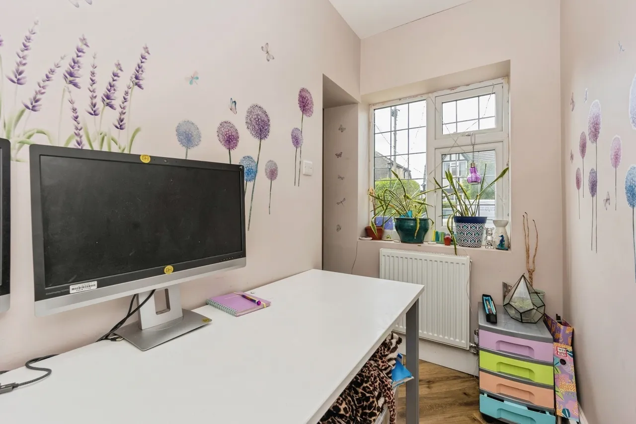 Kirkby Avenue, Sale, M33, photo 15
