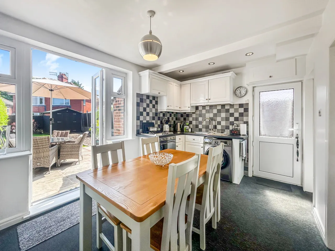 Southlands Avenue, Dresden, Stoke-on-Trent, photo 6