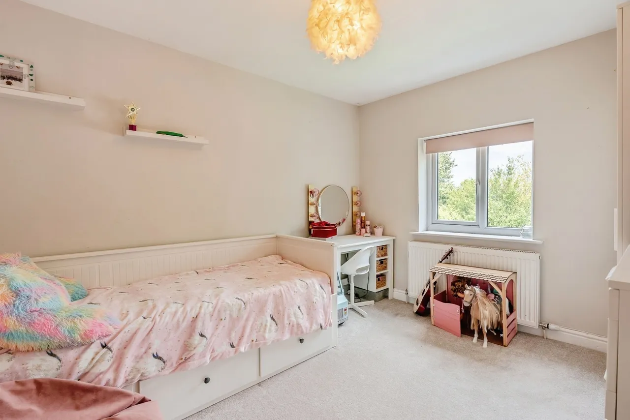 Rossendale Road, Burnley, Lancashire, BB11, photo 7