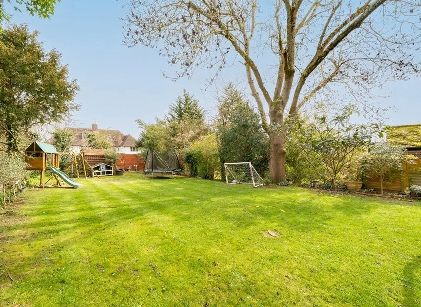 Gurney Drive, Hampstead Garden Suburb, N2, photo 4