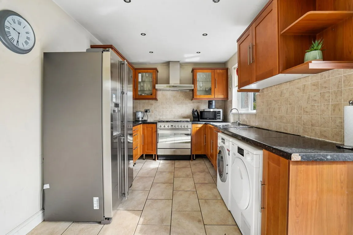Leggatts Way, Watford, WD24, photo 3