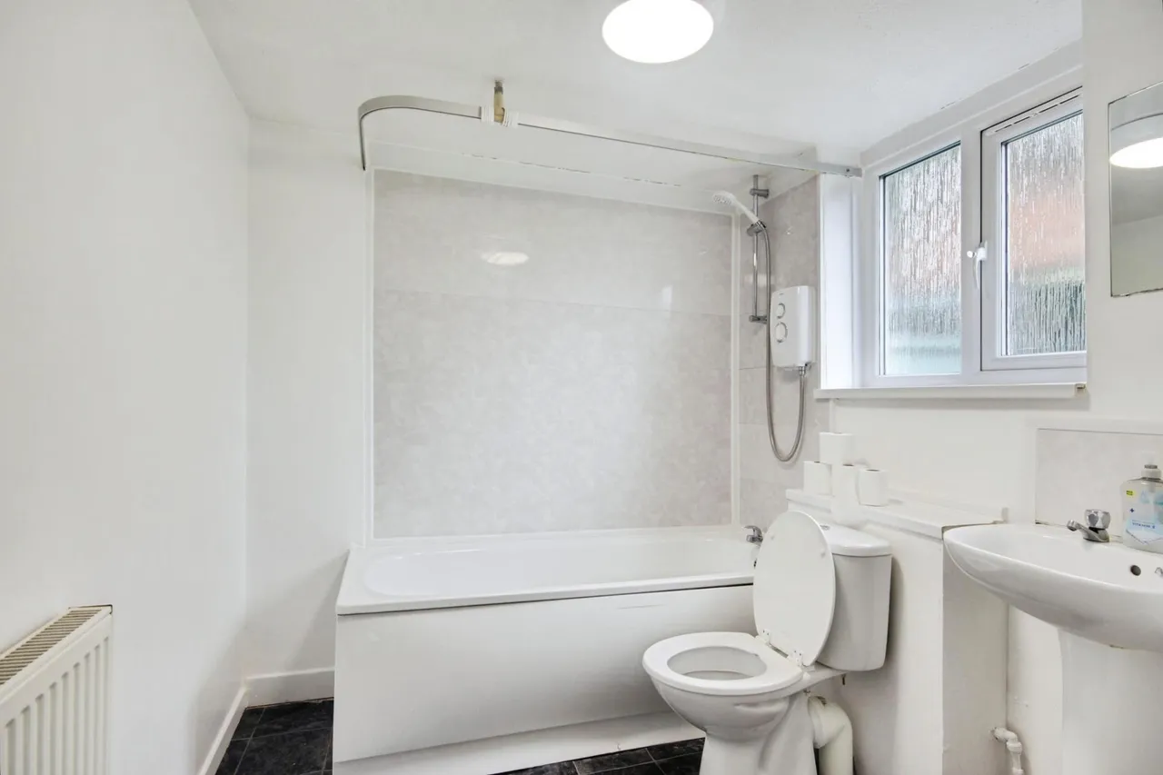 Alma Place, Linden, Gloucester, GL1, photo 5