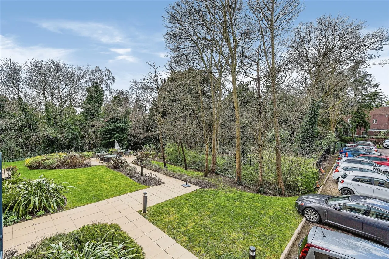 Wood Road, Wolverhampton, WV6, photo 18