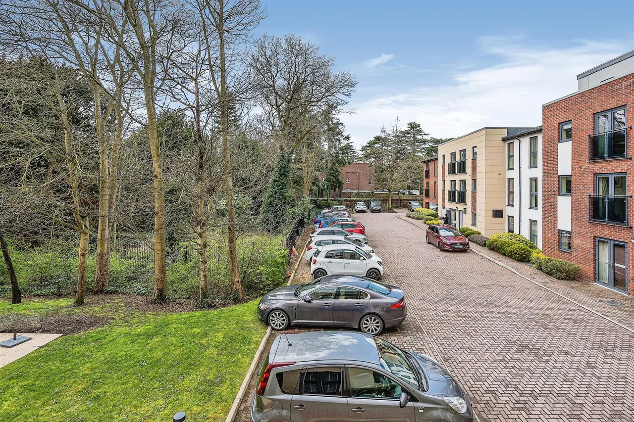 Wood Road, Wolverhampton, WV6, photo 19