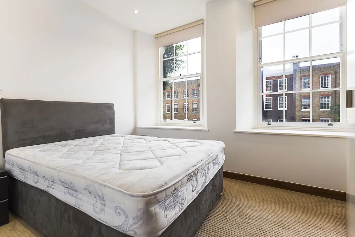 Bedford Row, Holborn, photo 4