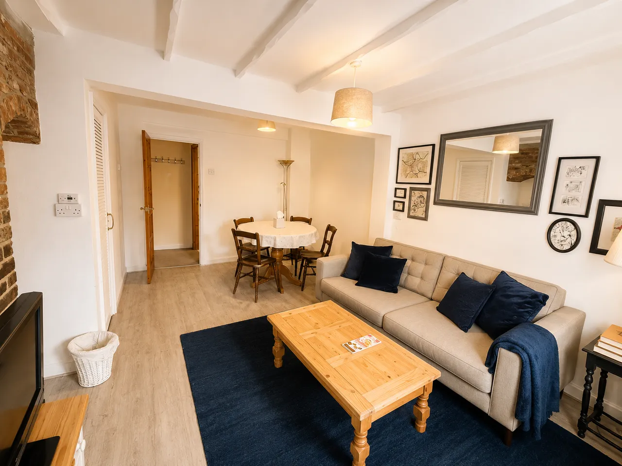 2 bed house to rent — Long Brackland, Bury St Edmunds