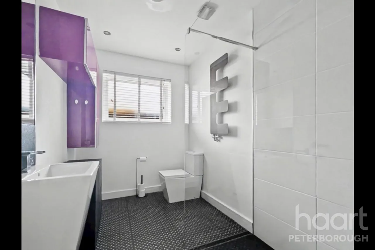 Station Drive, PE13, photo 20