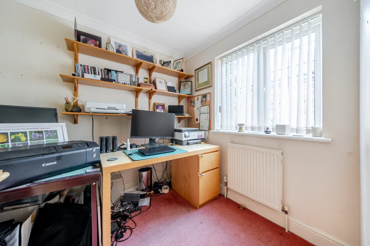 Clacton Road, Clacton-on-Sea, Weeley, CO16 9DN, photo 22