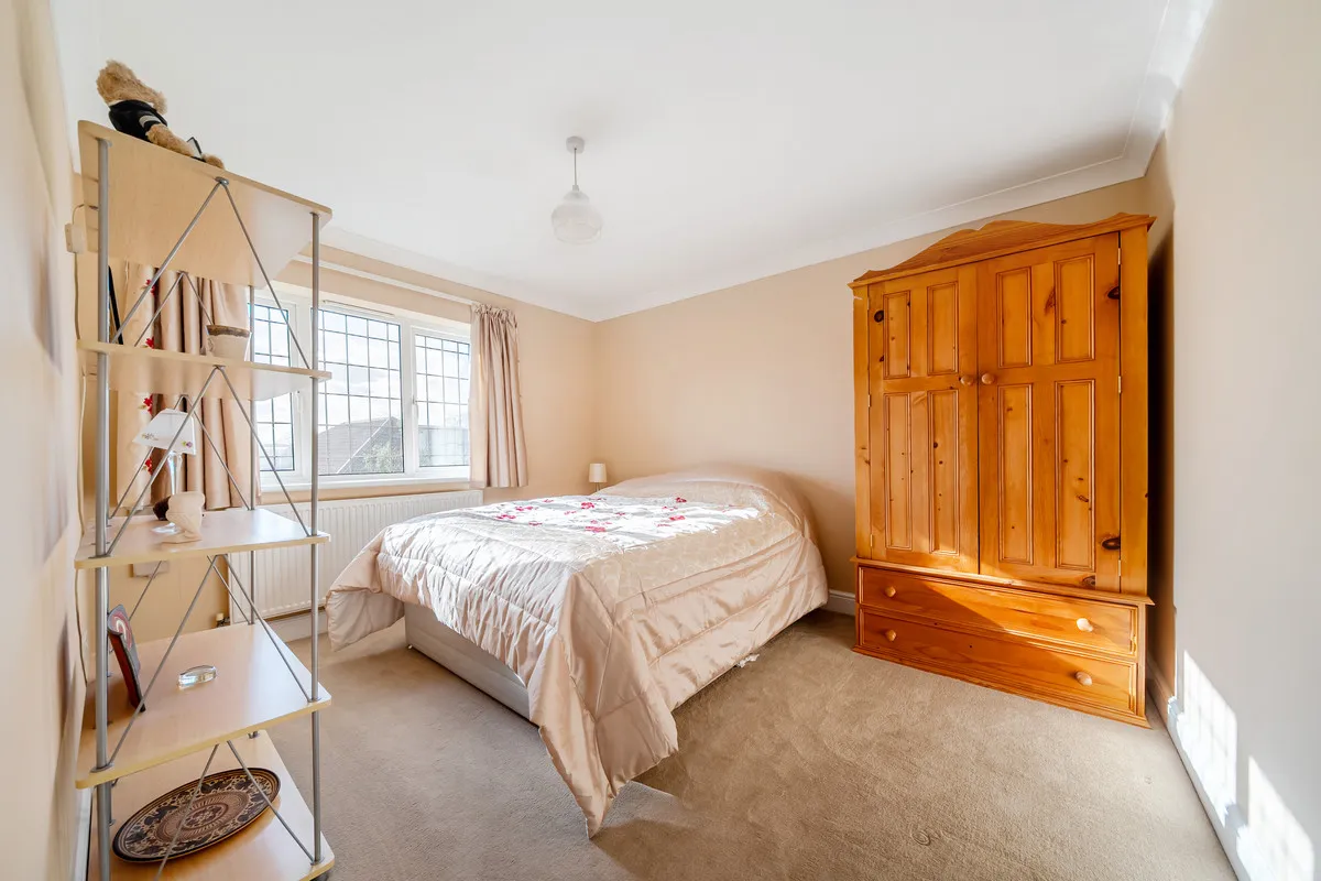 Clacton Road, Clacton-on-Sea, Weeley, CO16 9DN, photo 10