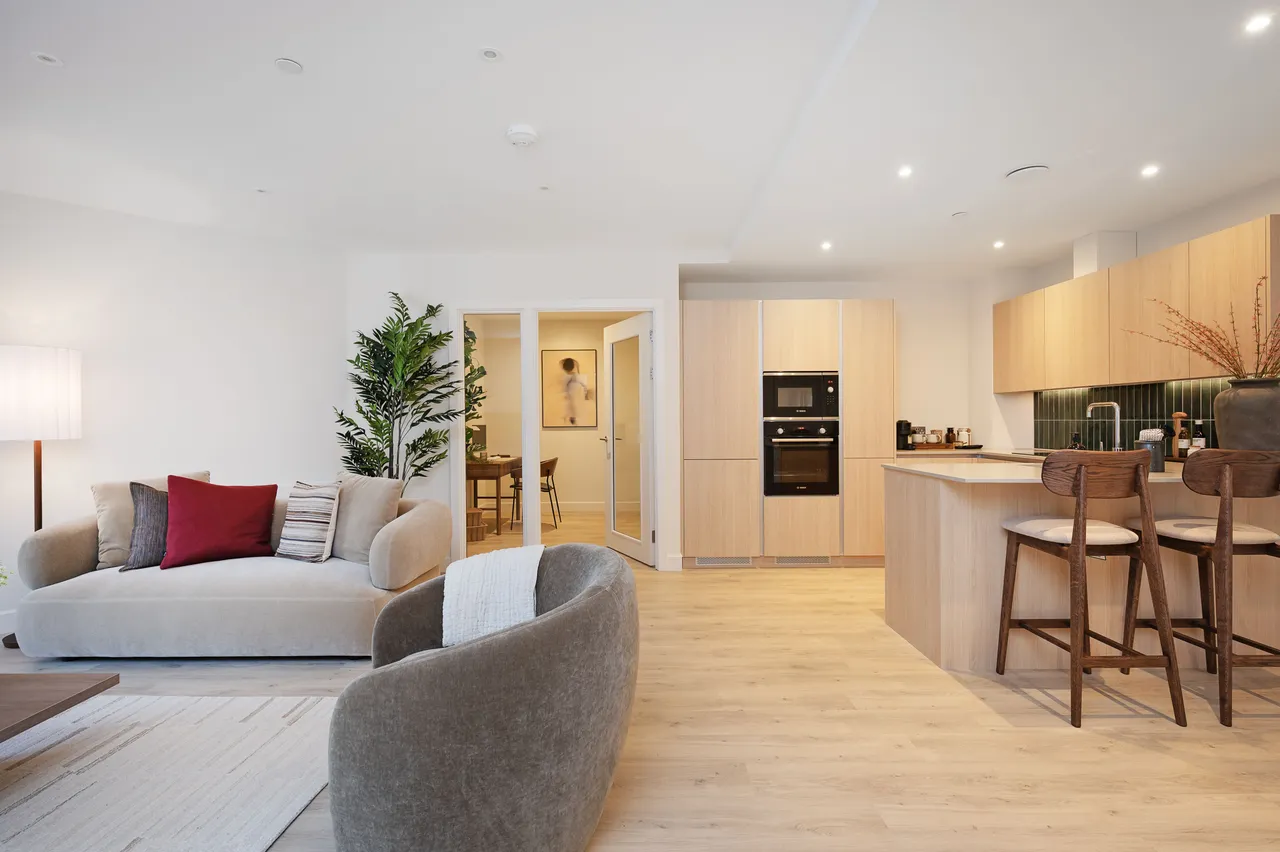 535 Freans House, Biscuit Walk, London, photo 6