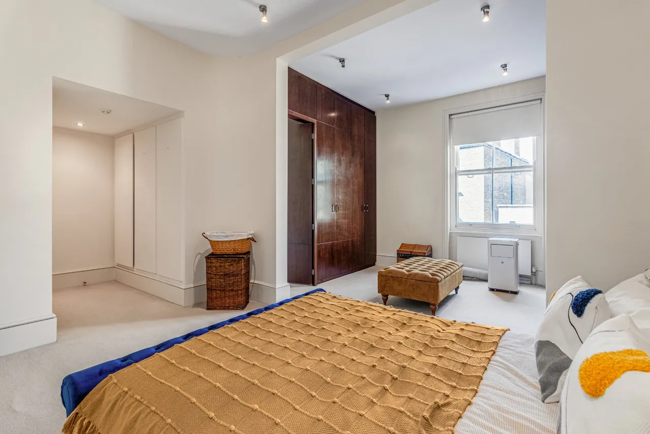 Abingdon Road, Kensington, London, W8, photo 5