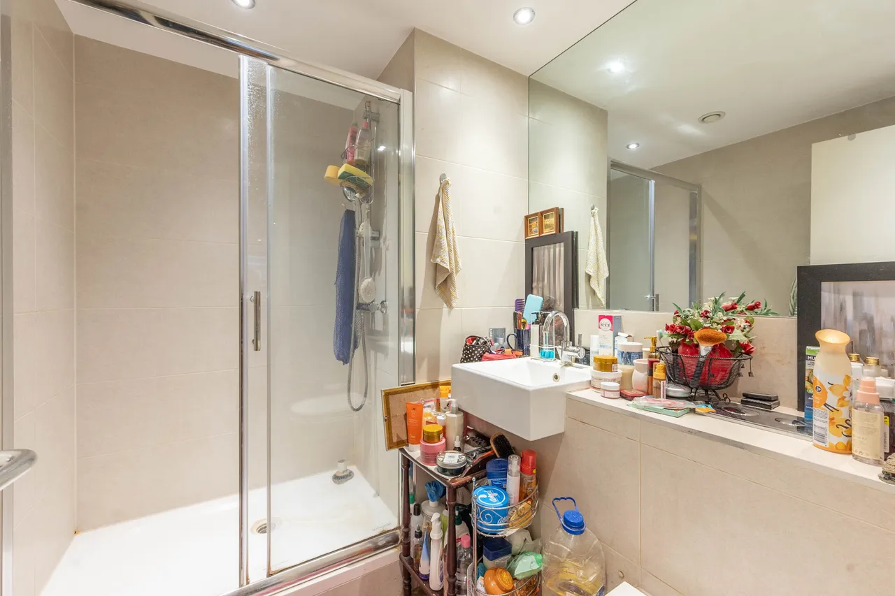 Flat 54, Attenborough Court, Watford, photo 4