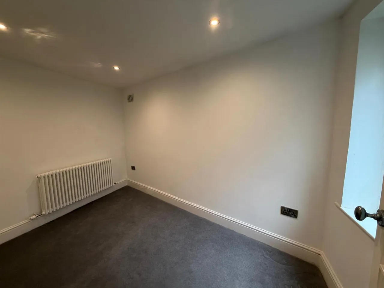 Otley Road, East Morton, BD20, photo 9