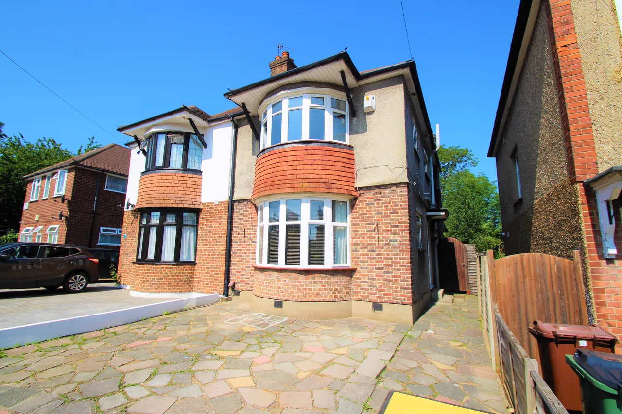 3 bed house to rent, Durham Road, Harrow, HA1