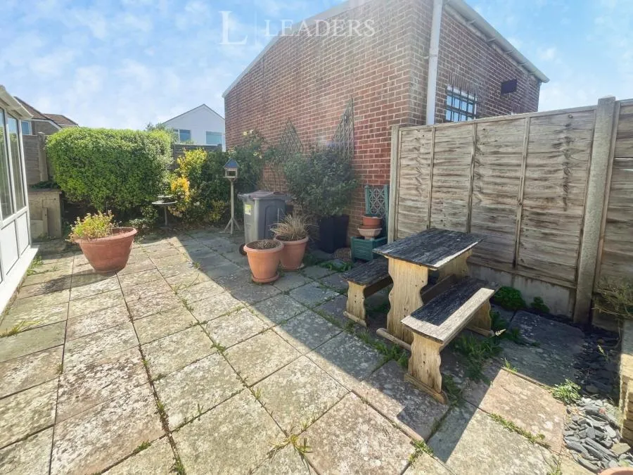 West Haye Road, Hayling Island, PO11, photo 5