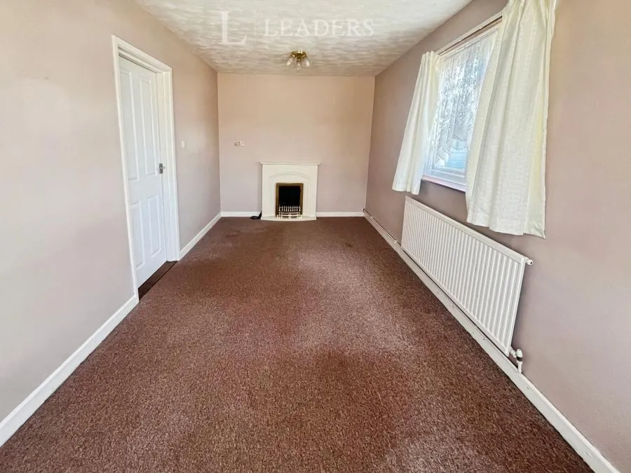 West Haye Road, Hayling Island, PO11, photo 6