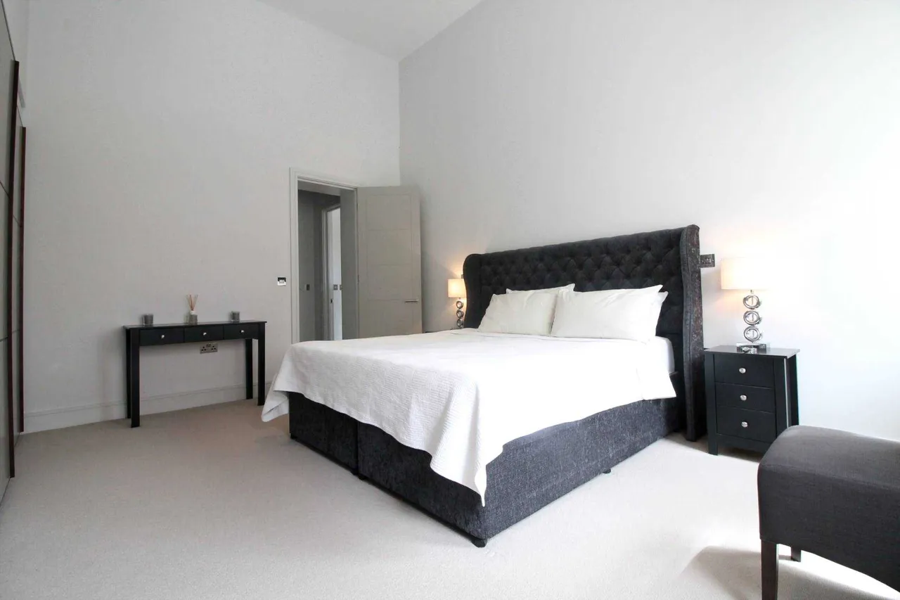 Magistrates House, Brentford, TW8 8FJ, photo 9