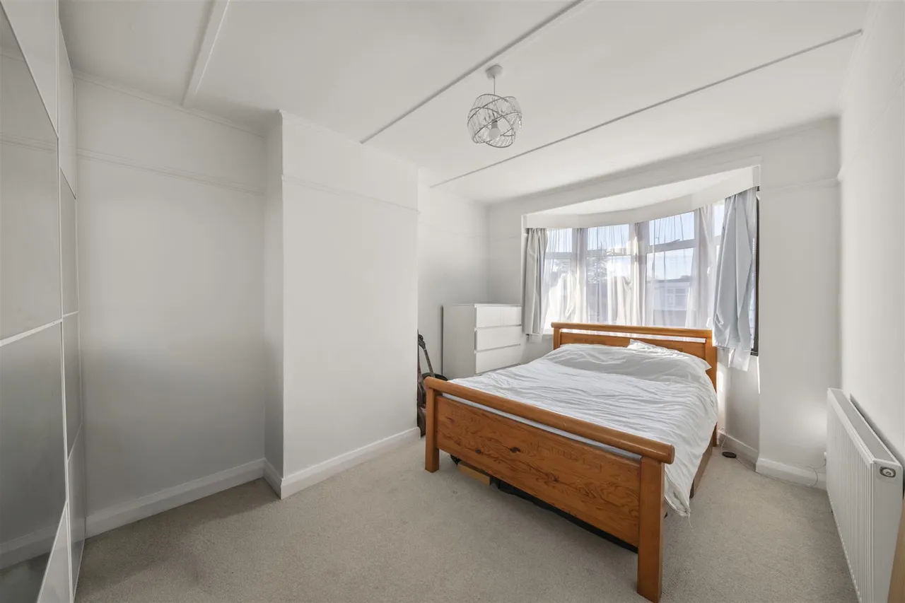 Waverley Avenue, Whitton, photo 6