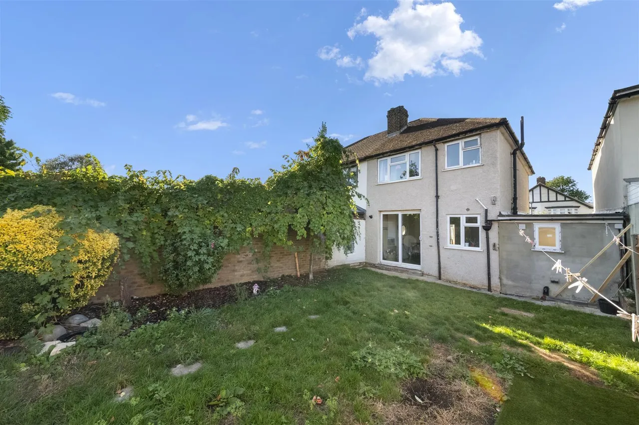 Waverley Avenue, Whitton, photo 11