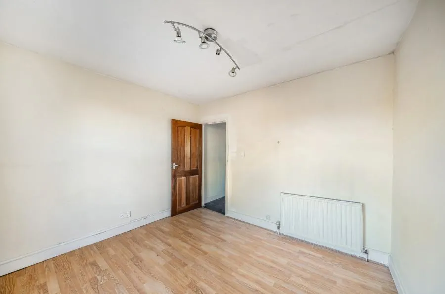 Cottenham Road, London, E17, photo 7