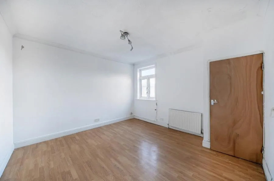 Cottenham Road, London, E17, photo 2