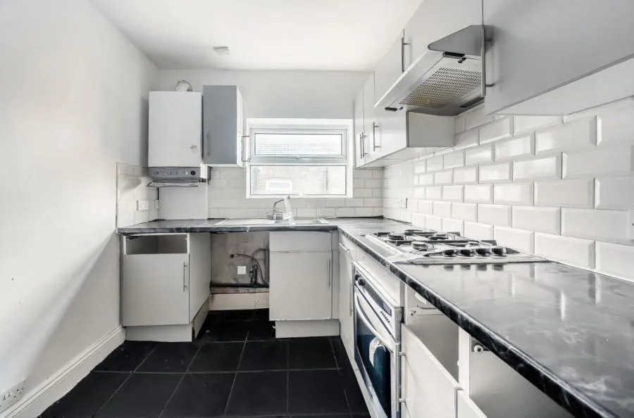 Cottenham Road, London, E17, photo 5