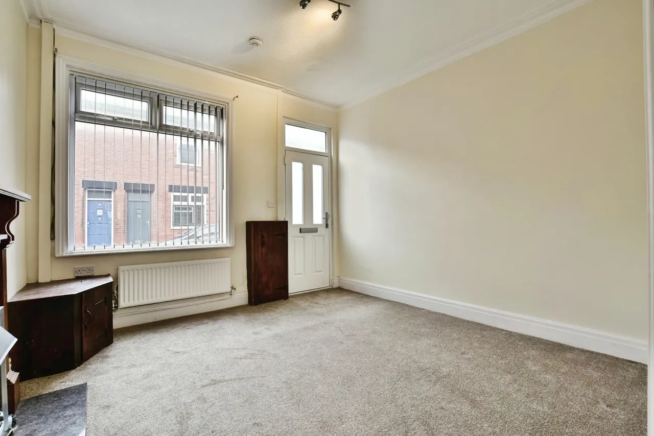 Beaconsfield Road, Altrincham, Greater Manchester, WA14, photo 2