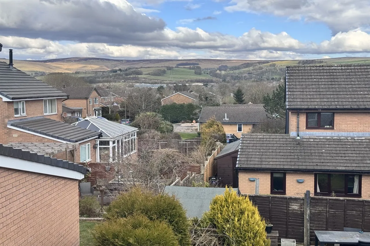 Sycamore Road, High Peak, photo 11