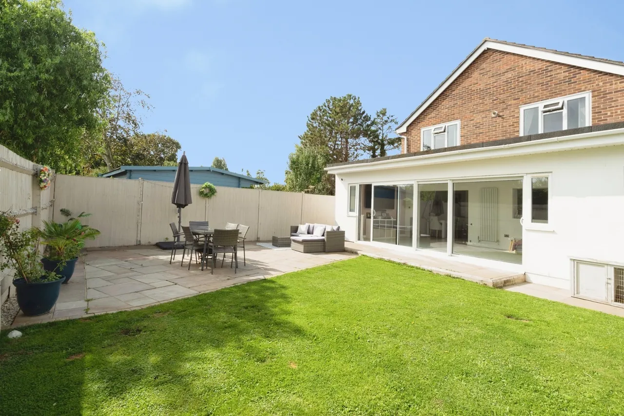 Dover Court, Hayling Island, PO11, photo 11