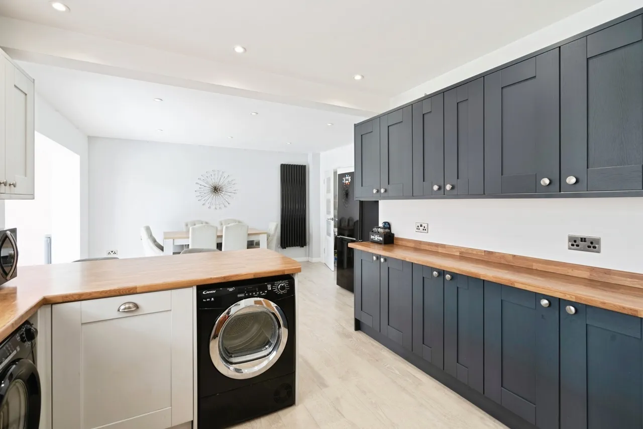 Dover Court, Hayling Island, PO11, photo 6