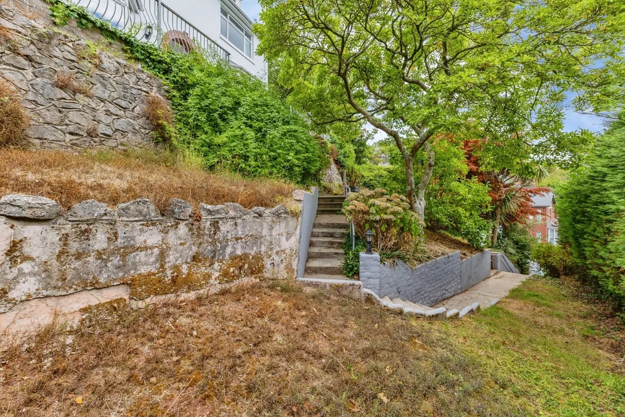 Thurlow Road, Torquay, TQ1, photo 31