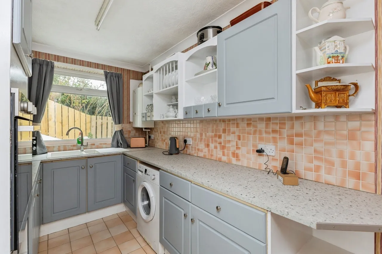 Thurlow Road, Torquay, TQ1, photo 5