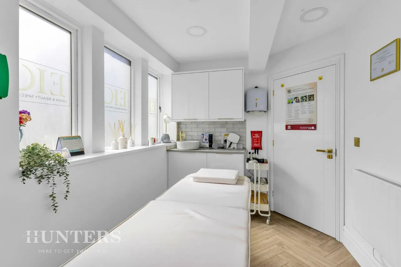 Hartley Street, Firgrove, OL16, photo 9