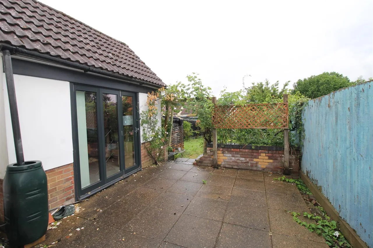 High Wycombe, Not specified, HP11 2JL, photo 13