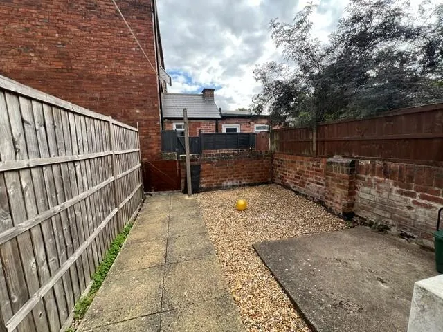 Frederick Street, Long Eaton, NG10, photo 9