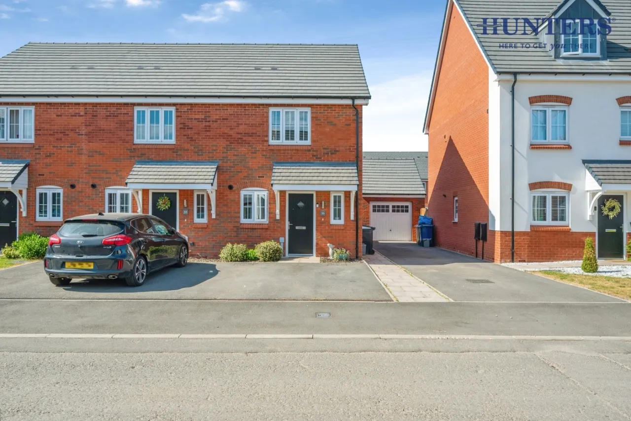 2 bed house for sale — Murphy Street, Fradley, Lichfield