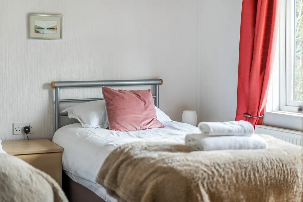 Ransome Lodge, Crake Valley Holiday Park, LA12, photo 16