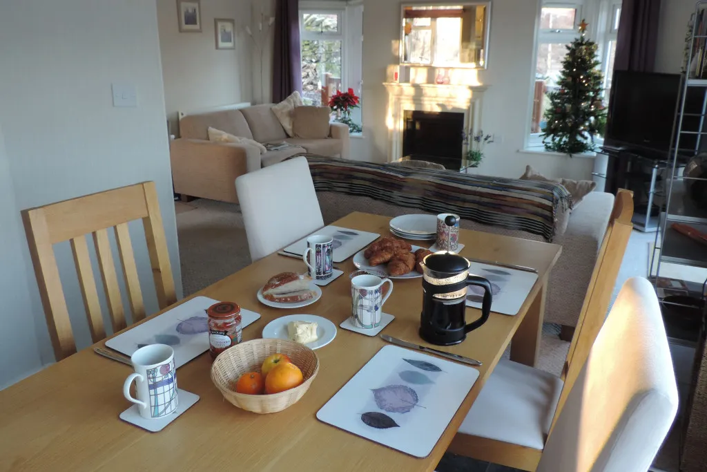 Ransome Lodge, Crake Valley Holiday Park, LA12, photo 14