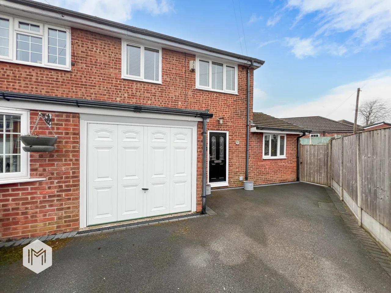 4 bed house for sale — Arkenshaw Road, Croft, Warrington, WA3 7HL