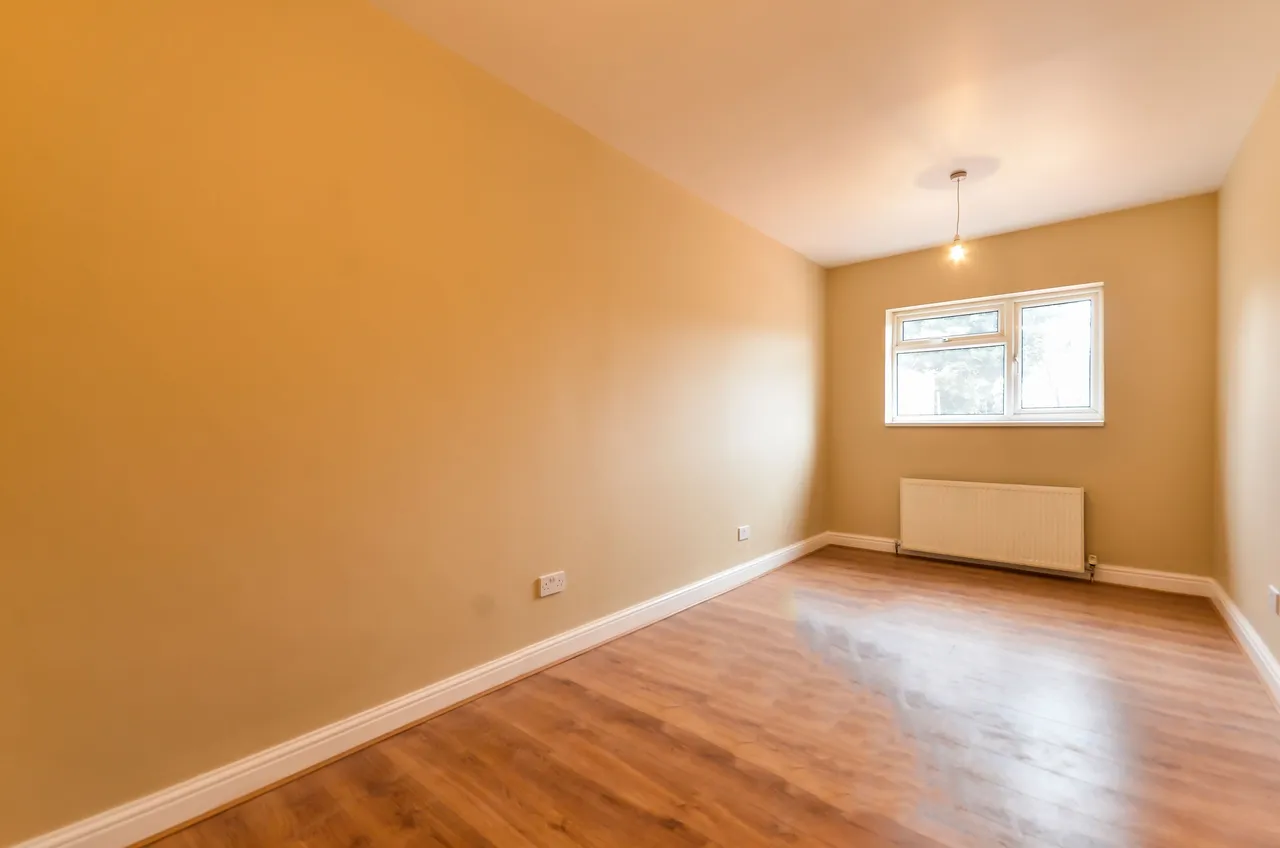 106 Mackenzie Road, Beckenham, photo 8