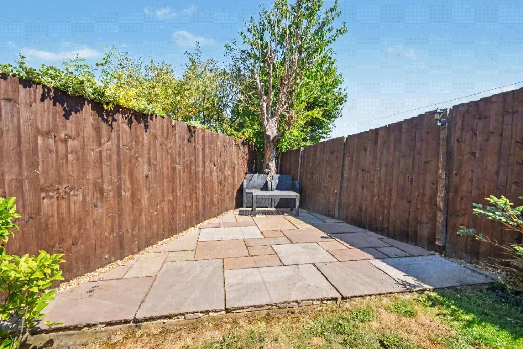 Laithes Court, Wakefield, WF2, photo 16