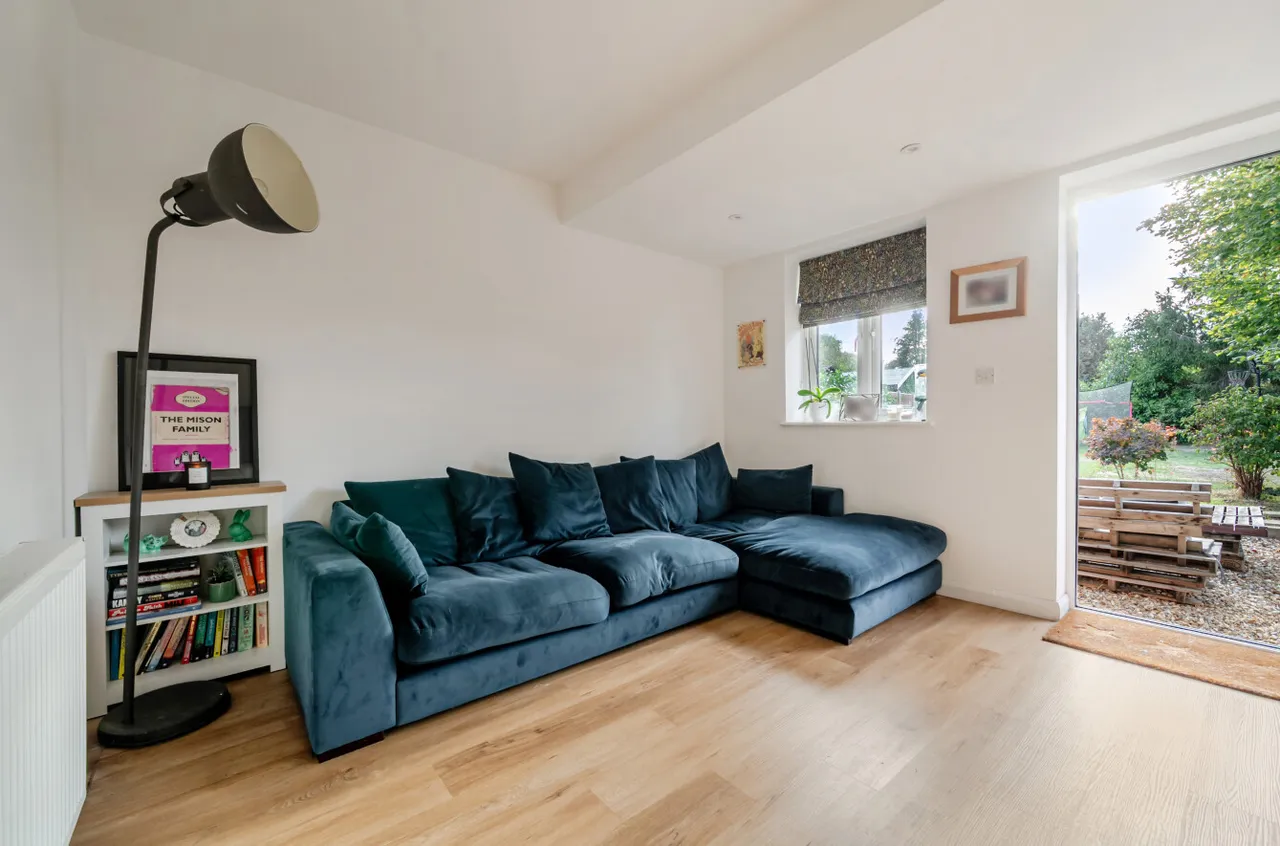 Whitemore Road, Guildford, GU1, photo 16