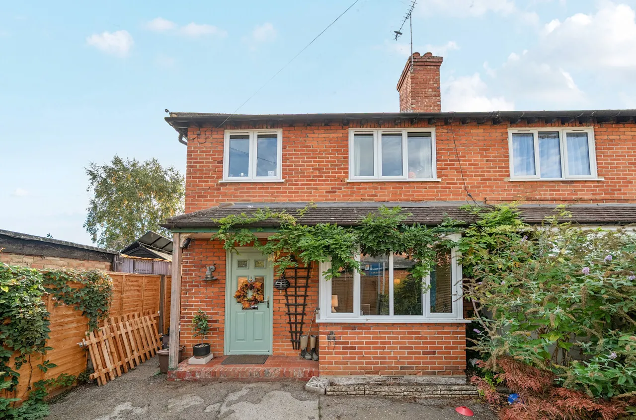 Whitemore Road, Guildford, GU1, photo 20