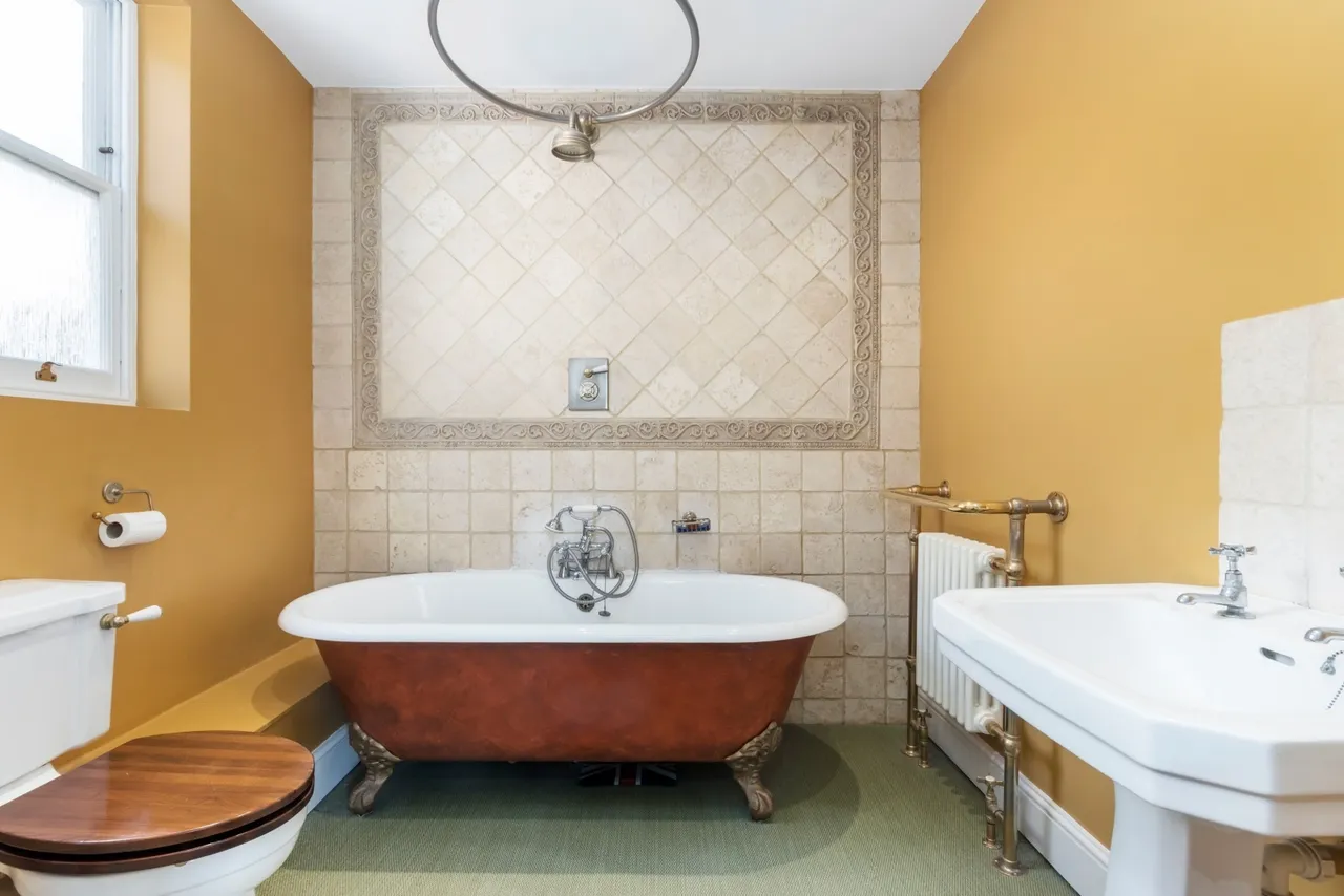 Black Lion Lane, London, W6, photo 9