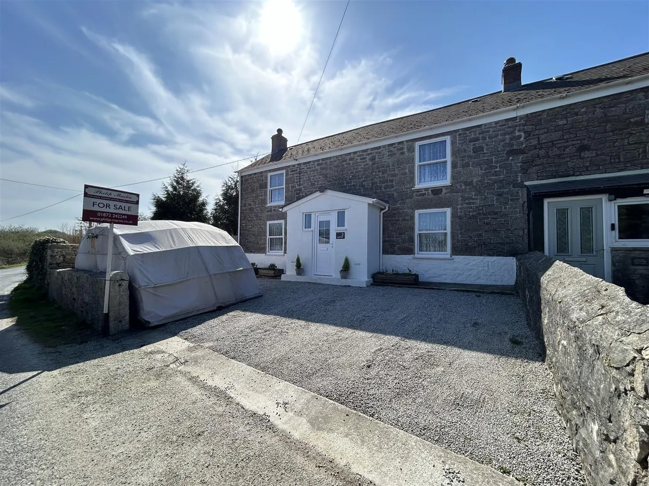 2 bed house for sale, Carnmenellis, Redruth
