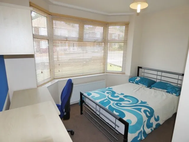Newland Park Drive, York, YO10, photo 9
