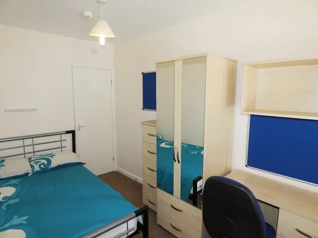 Newland Park Drive, York, YO10, photo 8