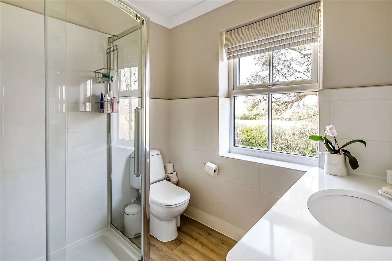 Bowerland Lane, Crowhurst, RH7, photo 12